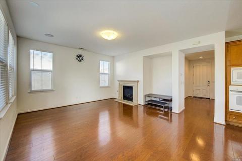 581 Kirkland Ave, Vallejo, CA 94592 photo 4