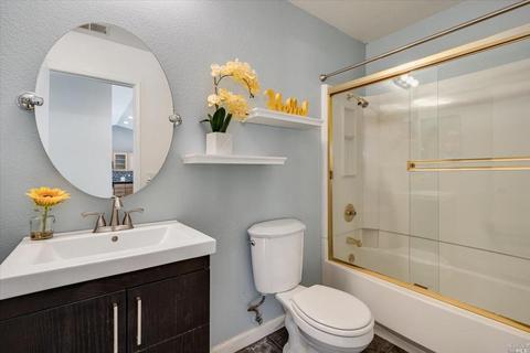 9420 Lazy Creek Dr, Windsor, CA 95492 photo 18