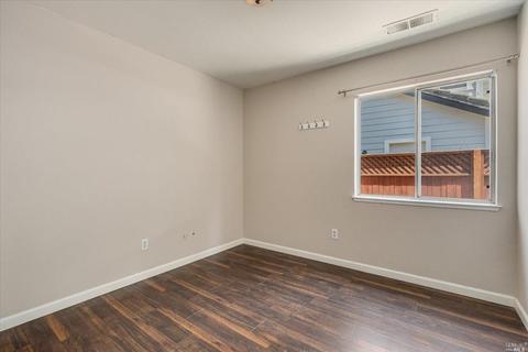 9420 Lazy Creek Dr, Windsor, CA 95492 photo 15