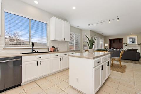 2307 Bennington Dr, Vallejo, CA 94591 photo 14
