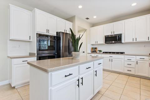 2307 Bennington Dr, Vallejo, CA 94591 photo 16