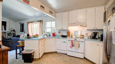 421 Sutter St, Petaluma, CA 94954 photo 8