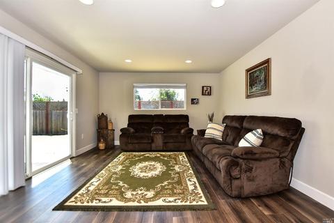 9810 Berry Ln, Windsor, CA 95492 photo 9