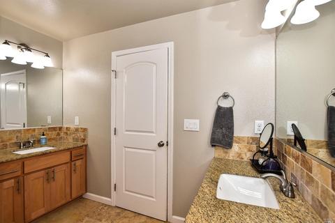 9810 Berry Ln, Windsor, CA 95492 photo 22