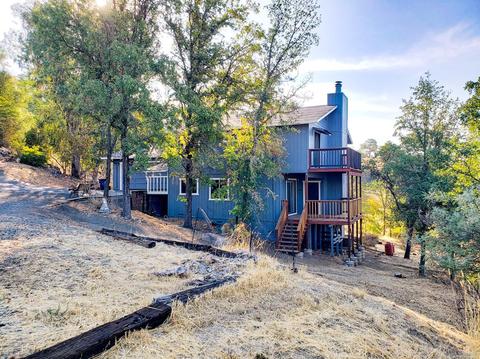 511 Riverside Dr, Ukiah, CA 95482 photo 2