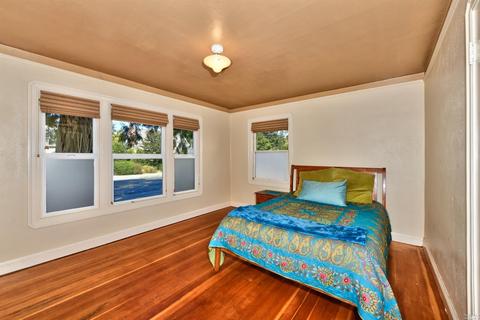 916 Wright St, Santa Rosa, CA 95404 photo 21