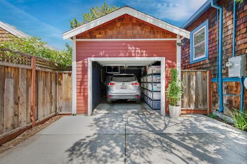 715 Soto St, Martinez, CA 94553 photo 9