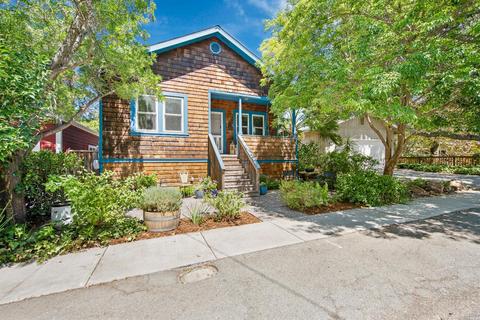 715 Soto St, Martinez, CA 94553 photo 1