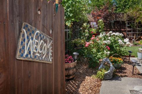 2139 Alejandro Dr, Santa Rosa, CA 95405 photo 16