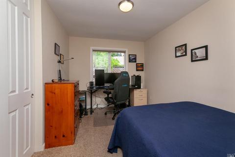 2139 Alejandro Dr, Santa Rosa, CA 95405 photo 24
