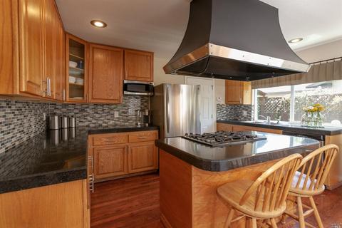 2139 Alejandro Dr, Santa Rosa, CA 95405 photo 12