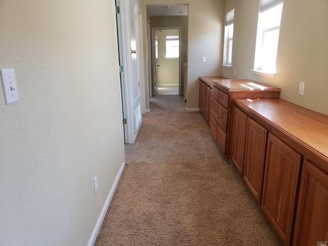 300 Shadow Ridge Ct, Vallejo, CA 94591 photo 9