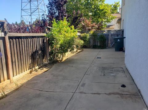 300 Shadow Ridge Ct, Vallejo, CA 94591 photo 16