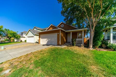 2048 Devonshire Dr, Napa, CA 94558 photo 4