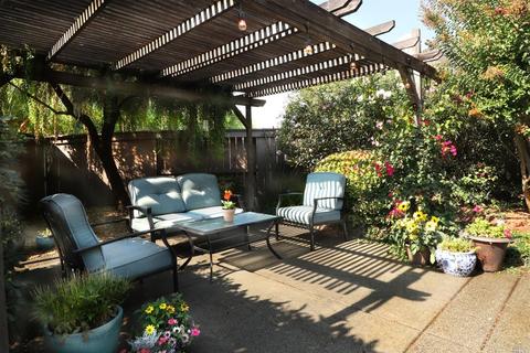1073 Elsbree Ln, Windsor, CA 95492 photo 30