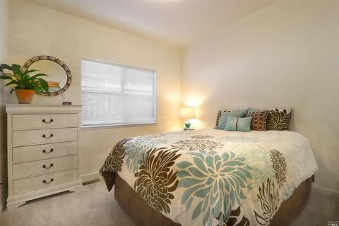 1073 Elsbree Ln, Windsor, CA 95492 photo 28