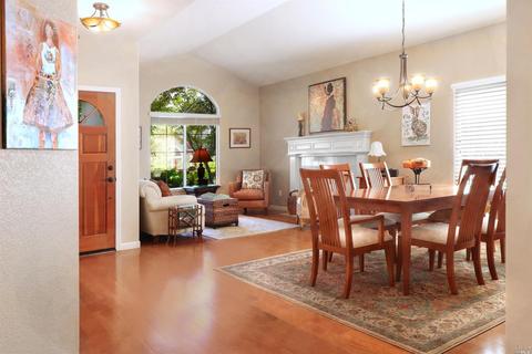 1073 Elsbree Ln, Windsor, CA 95492 photo 5