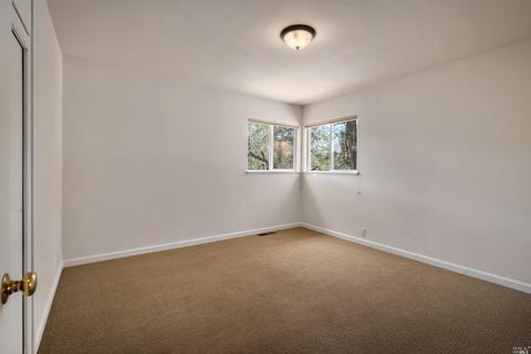 203 Clovercrest Dr, Cloverdale, CA 95425 photo 28