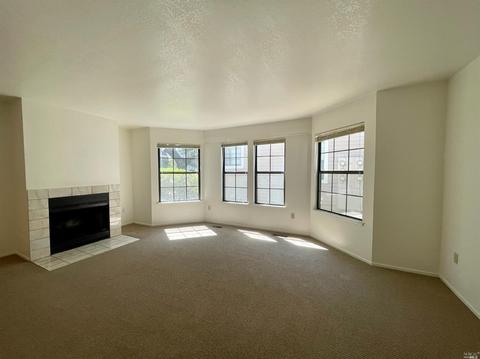 795 Military E, Benicia, CA 94510 photo 4