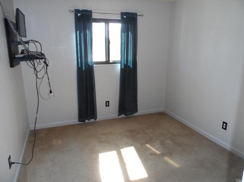 2225 Nottingham Dr, Fairfield, CA 94533 photo 12