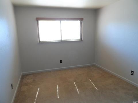 2225 Nottingham Dr, Fairfield, CA 94533 photo 18