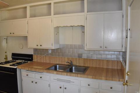 207 E Kentucky St, Fairfield, CA 94533 photo 6
