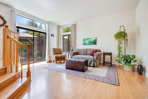 8612 Lasker Ln, Cotati, CA 94931 photo 9