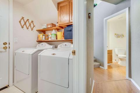 8612 Lasker Ln, Cotati, CA 94931 photo 11
