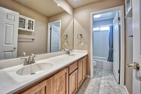 1267 Eagle Dr, Windsor, CA 95492 photo 28