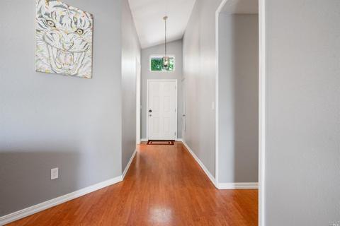 100 Steamer Ln, Vallejo, CA 94591 photo 4