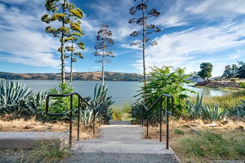 100 Steamer Ln, Vallejo, CA 94591 photo 36