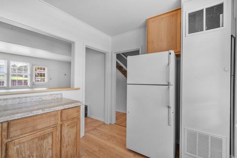 55 Werden St, Vallejo, CA 94590 photo 6