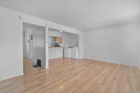 55 Werden St, Vallejo, CA 94590 photo 9