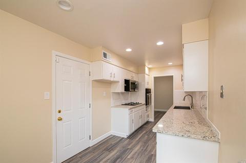 2566 Tennessee St, Vallejo, CA 94591 photo 10