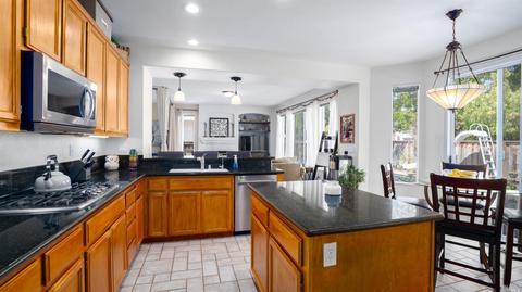 636 Pavilion Dr, Fairfield, CA 94534 photo 14