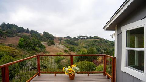9095 Balboa Ave, Jenner, CA 95450 photo 2