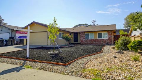 2607 Carnation Dr, Fairfield, CA 94533 photo 1