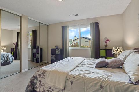 148 Iris Ct, Vallejo, CA 94591 photo 36