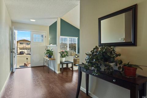 148 Iris Ct, Vallejo, CA 94591 photo 7