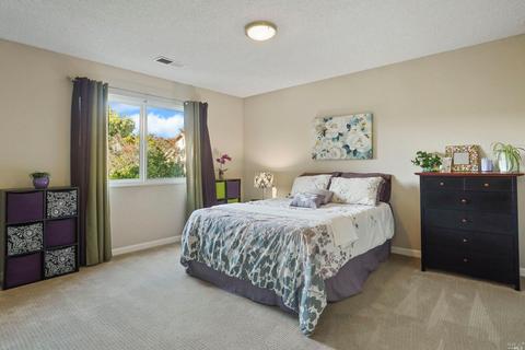 148 Iris Ct, Vallejo, CA 94591 photo 35