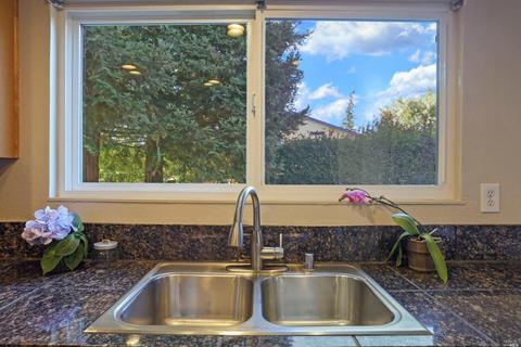 148 Iris Ct, Vallejo, CA 94591 photo 19