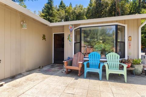 1629 Lilac Cir, Willits, CA 95490 photo 3