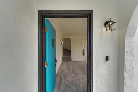 22 Buss Ave, Vallejo, CA 94590 photo 5