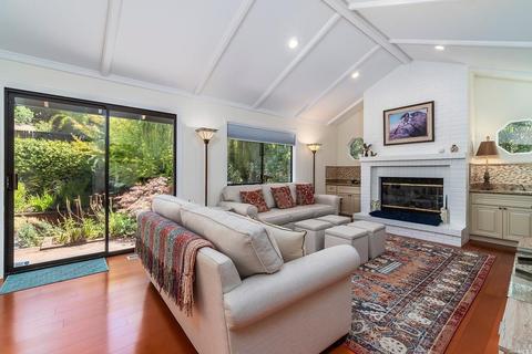 4 Tara Ln, Novato, CA 94945 photo 10