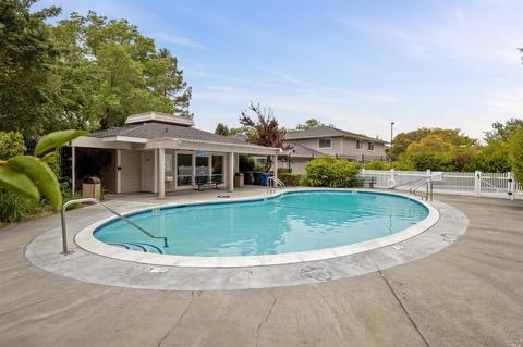 43 Trinity Dr, Novato, CA 94947 photo 24