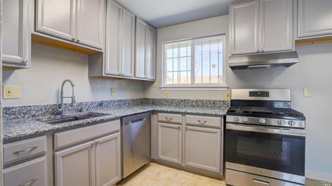 710 Echo Summit Rd, Vallejo, CA 94589 photo 3