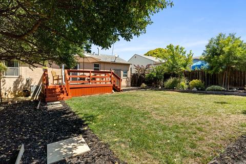 233 Del Mar Ave, Vallejo, CA 94589 photo 20