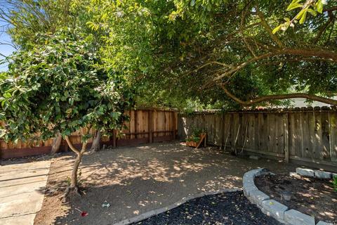 233 Del Mar Ave, Vallejo, CA 94589 photo 21