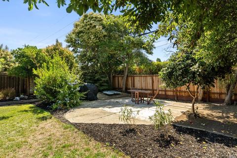 233 Del Mar Ave, Vallejo, CA 94589 photo 22