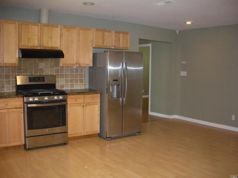 110 Baxter St, Vallejo, CA 94590 photo 10